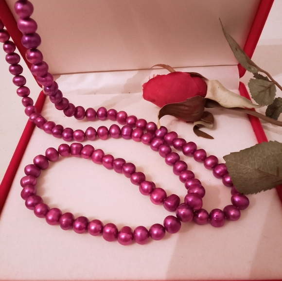 🎁FREE GIFT INCLUDED 🎁 NWOT Fresh Water Purple Pearls Necklace Women - Picture 3 of 5